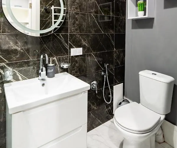 Alfa Grushevskoho 7 Apartment