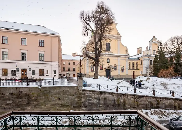 Alfa Grushevskoho 7 Apartment Lviv